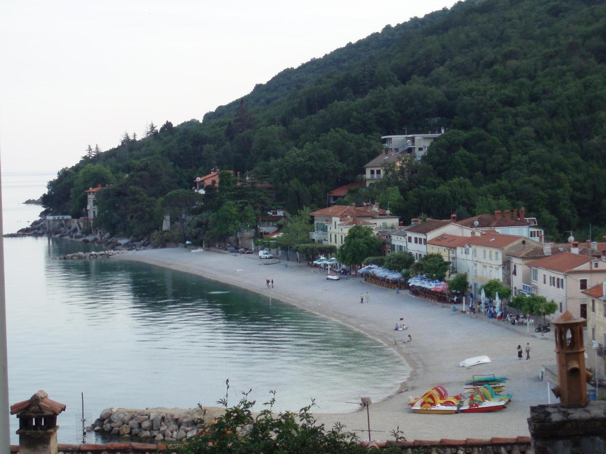 Apartments And Rooms Deskovic Мощеничка-Драга Экстерьер фото