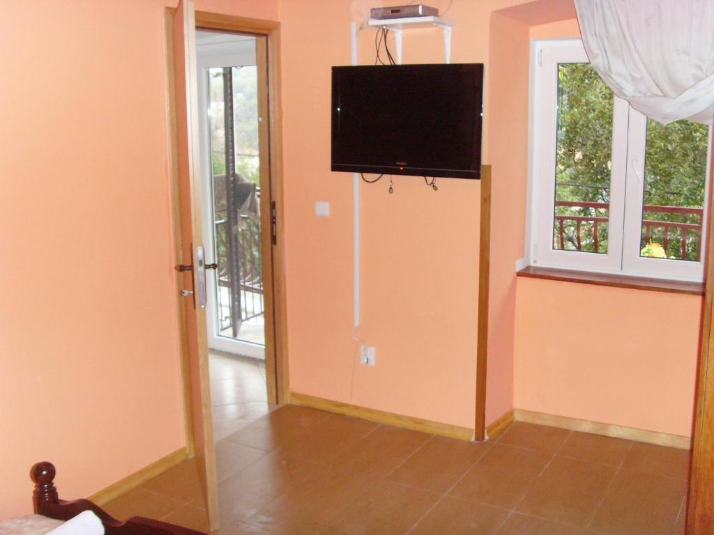 Apartments And Rooms Deskovic Мощеничка-Драга Номер фото