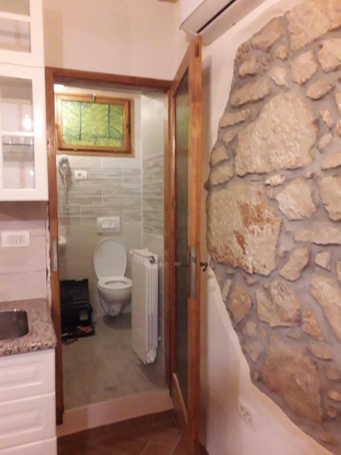 Apartments And Rooms Deskovic Мощеничка-Драга Экстерьер фото